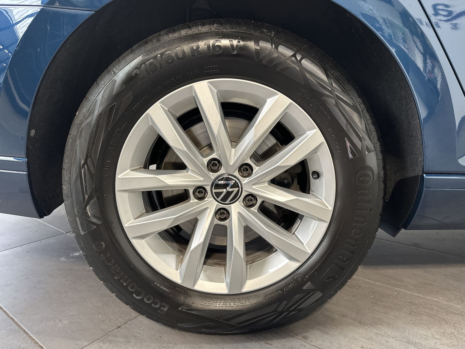 Fahrzeugabbildung Volkswagen Passat Variant 2.0 TDI DSG Business NAV+LED+ACC