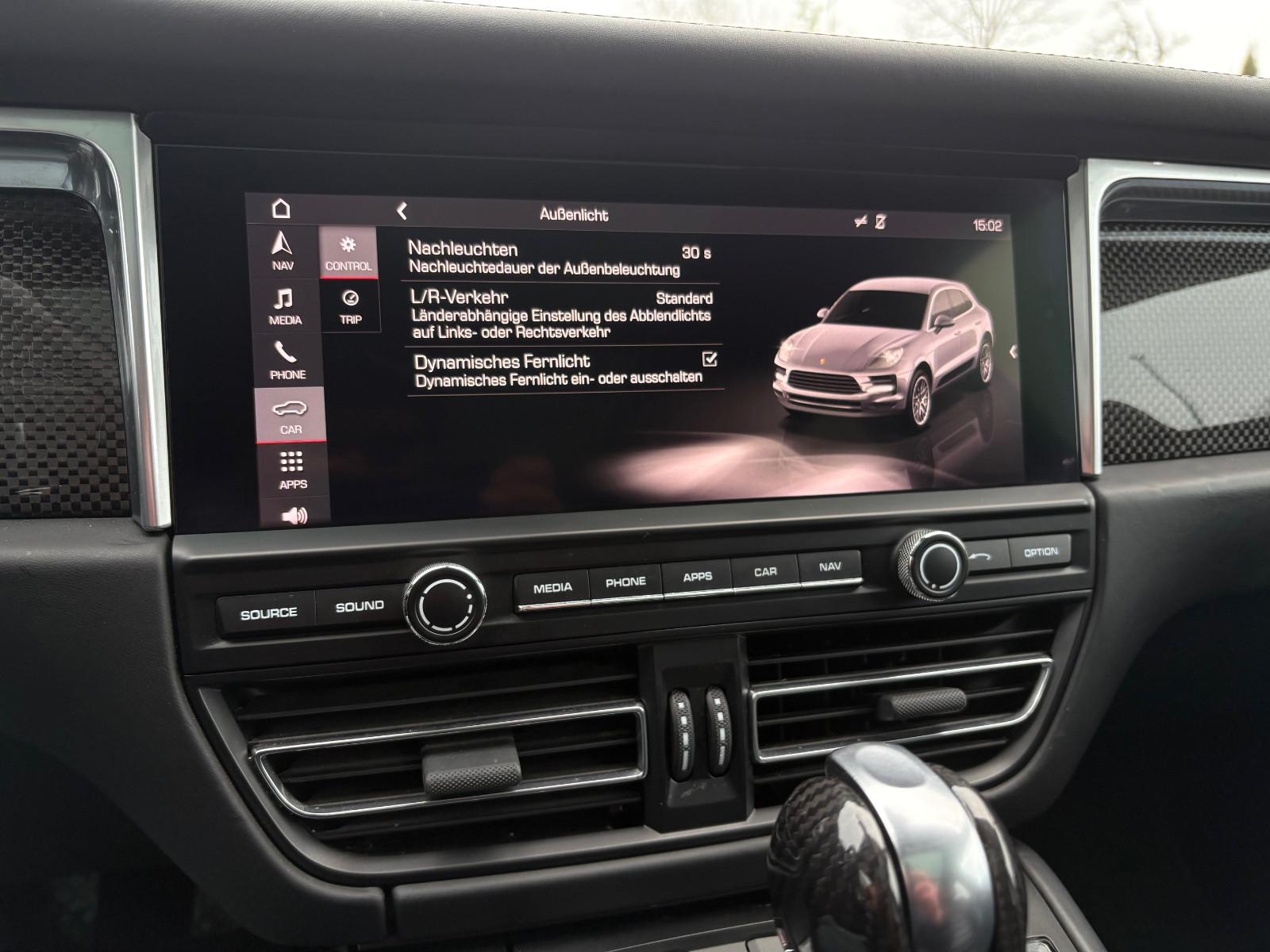 Porsche Macan S Carbon+LED+PDLS+Panorama+21"+Kamera+AHK