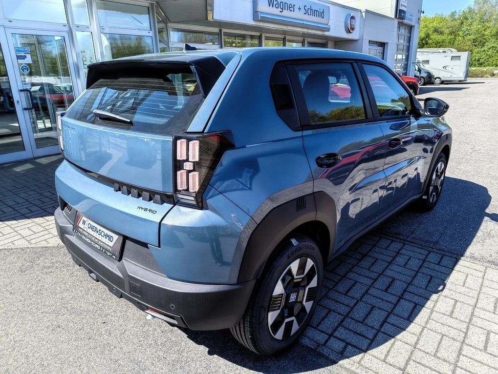 Fahrzeugabbildung Fiat Grande Panda ICON Hybrid 1.2 eDCT