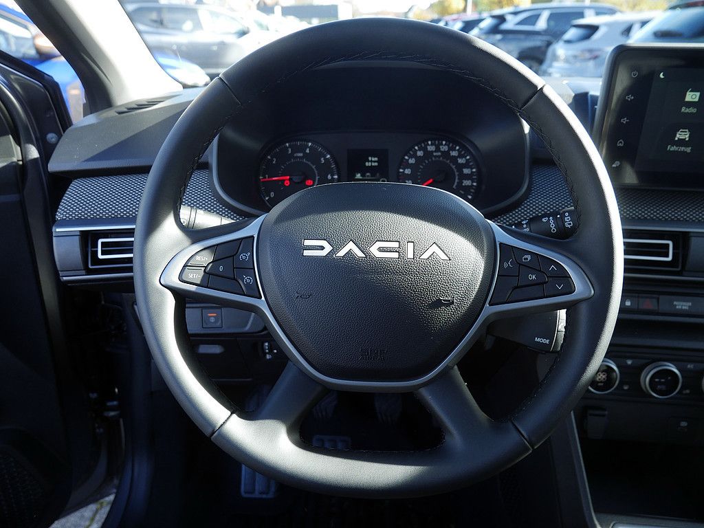 Fahrzeugabbildung Dacia Sandero TCe 90 Journey