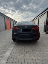 BMW X6 xDrive50i - - BMW X6: 50i
