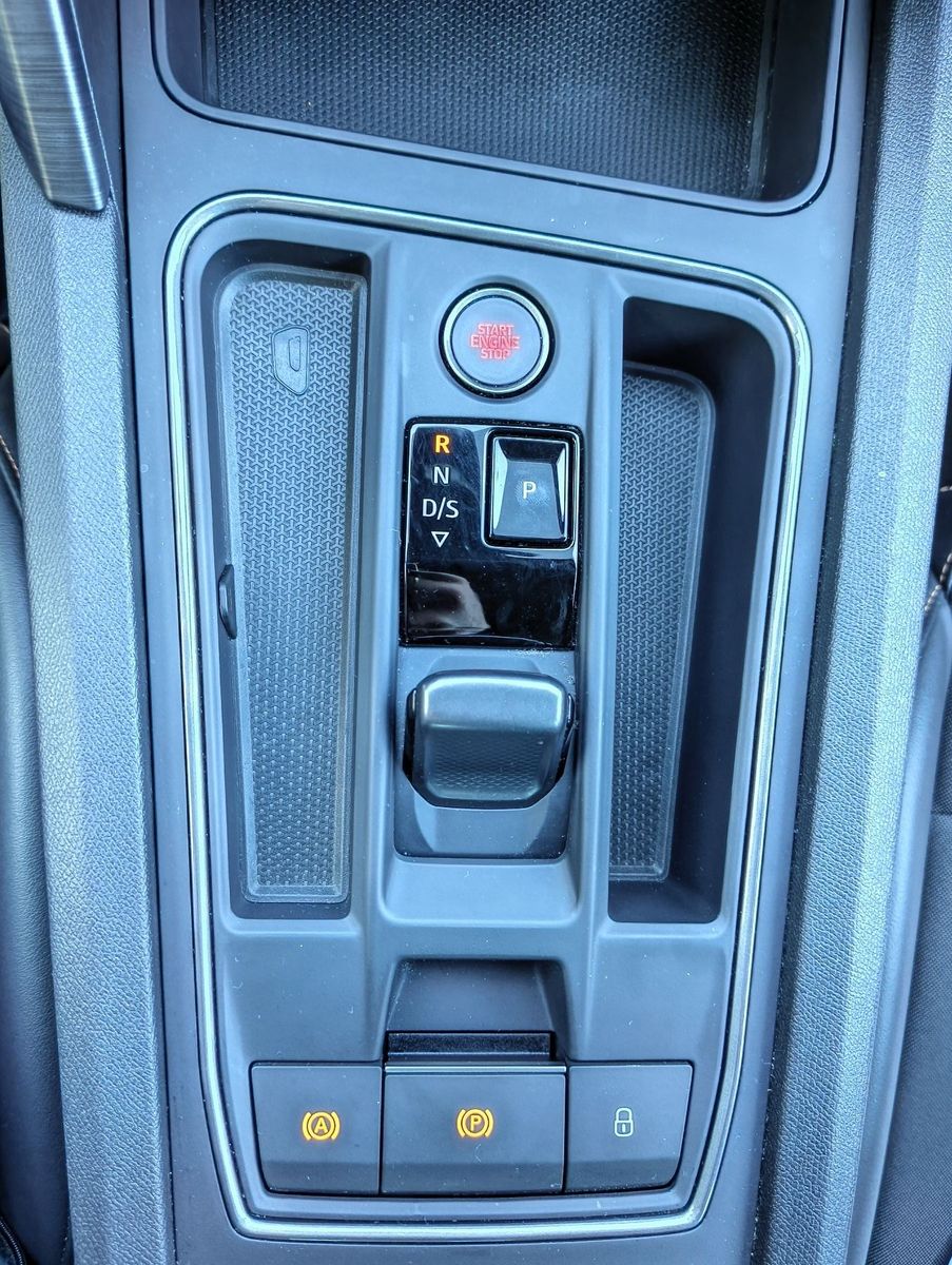 Fahrzeugabbildung CUPRA Leon 2.0 TSI (245 PS) DSG + ACC + SHZ