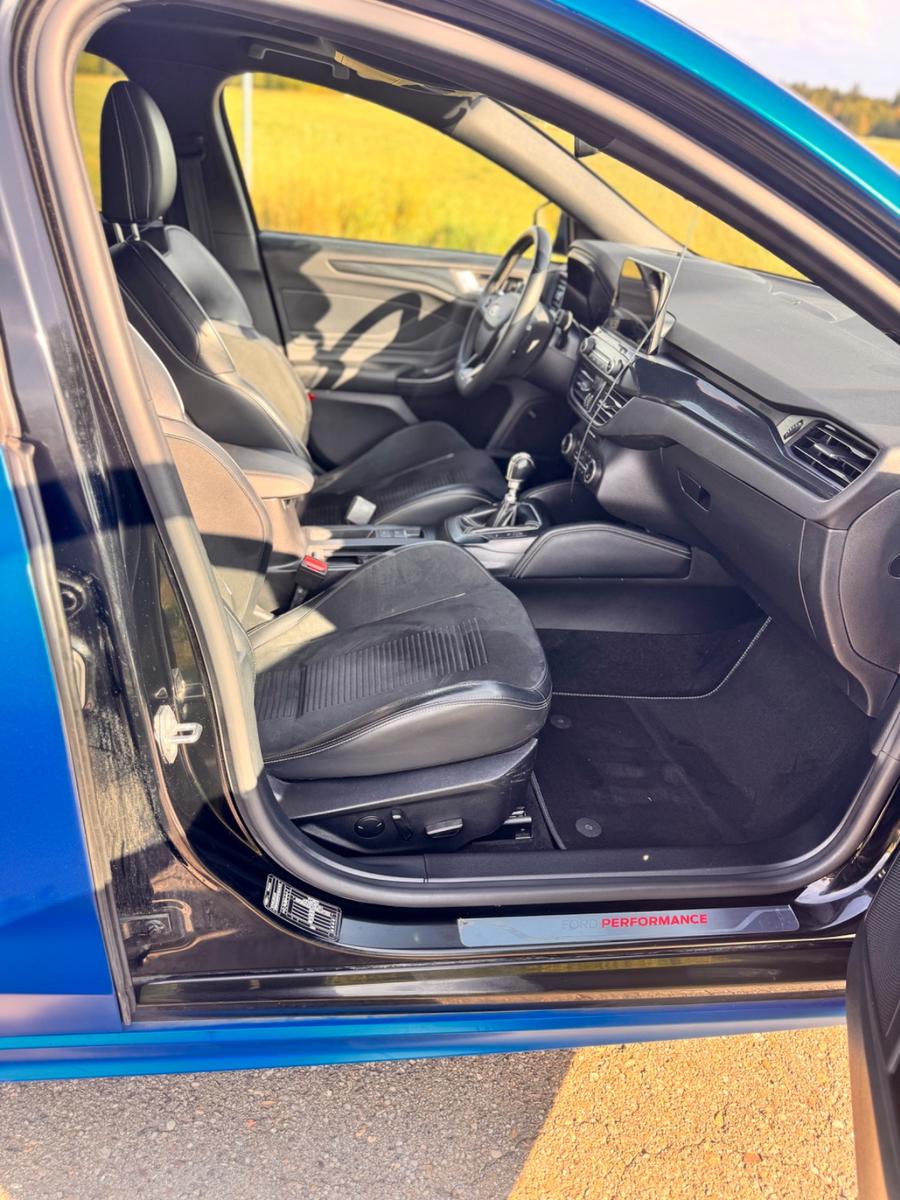 Ford Focus ST 2,3 EcoBoost 