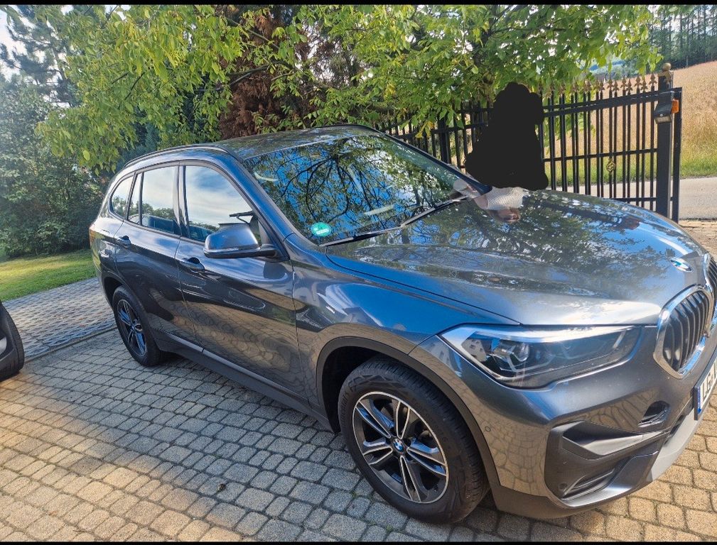 Image of BMW iX1