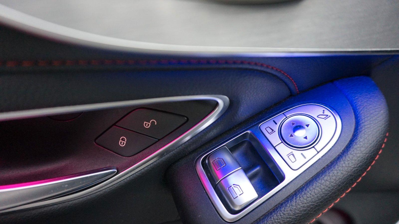 Fahrzeugabbildung Mercedes-Benz C 43 AMG C Coupe 4Matic Scheckheft gepflegt