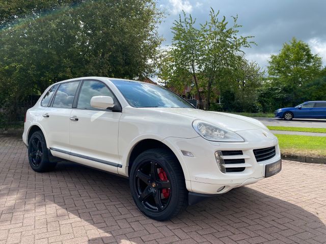 Porsche Cayenne GTS  LEDER NAVI