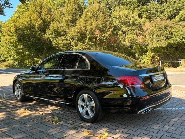 Mercedes-Benz E 200 d Autom. 