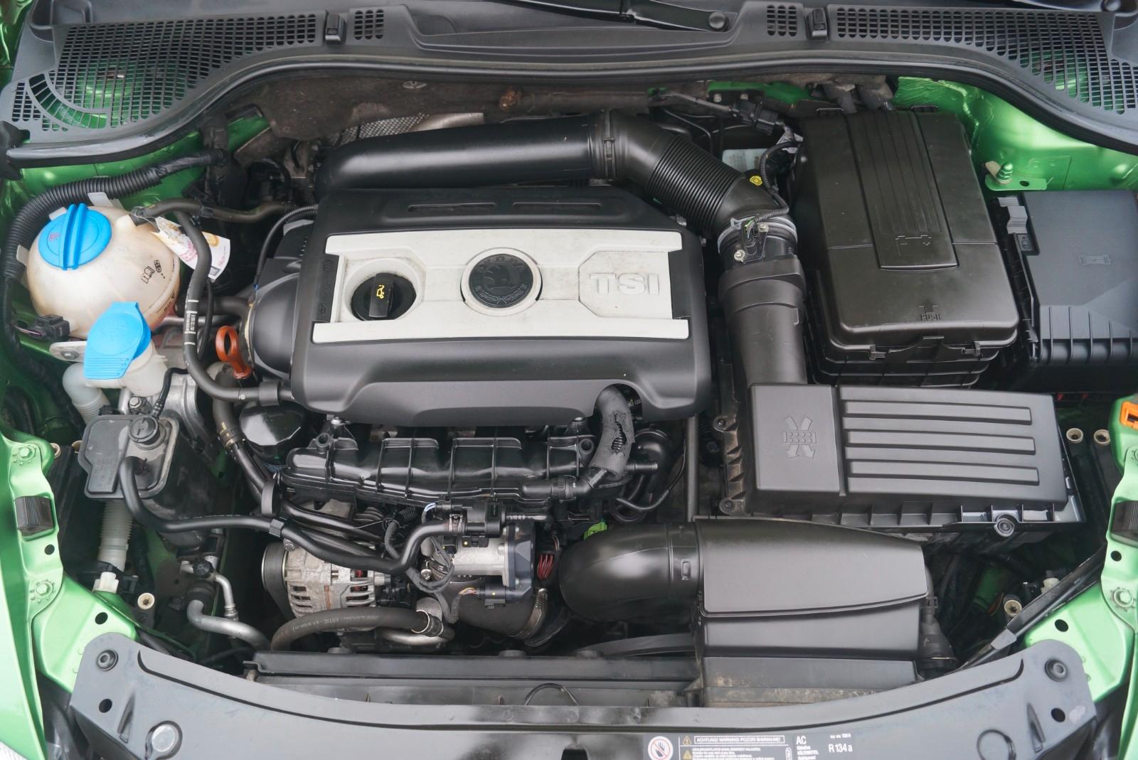SKODA OCTAVIA COMBI 2.0 RS 200CH - BVM - 1ERE MAIN - TOIT OUVRANT