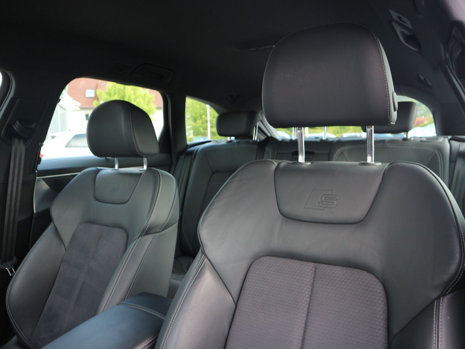 Audi A6 - Bild 11