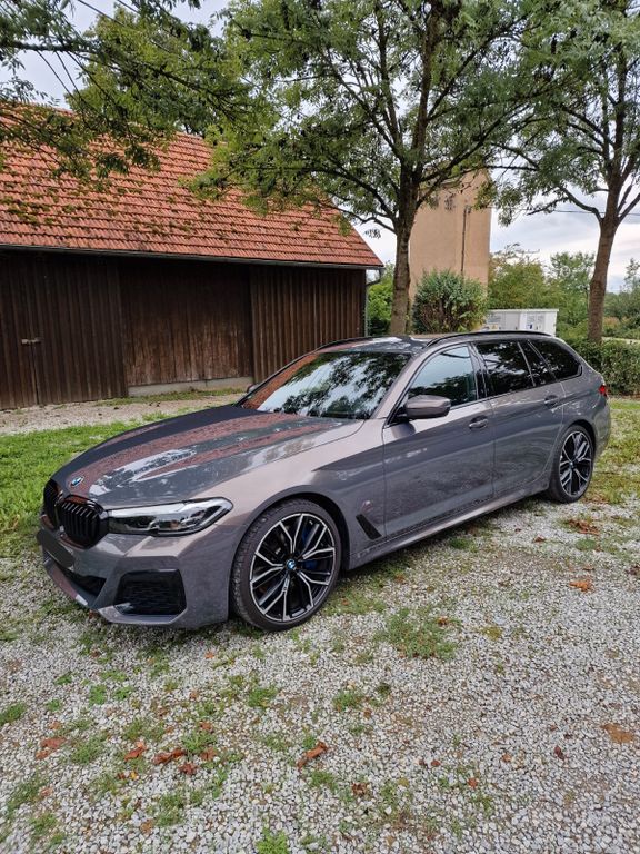 Image of BMW 530
