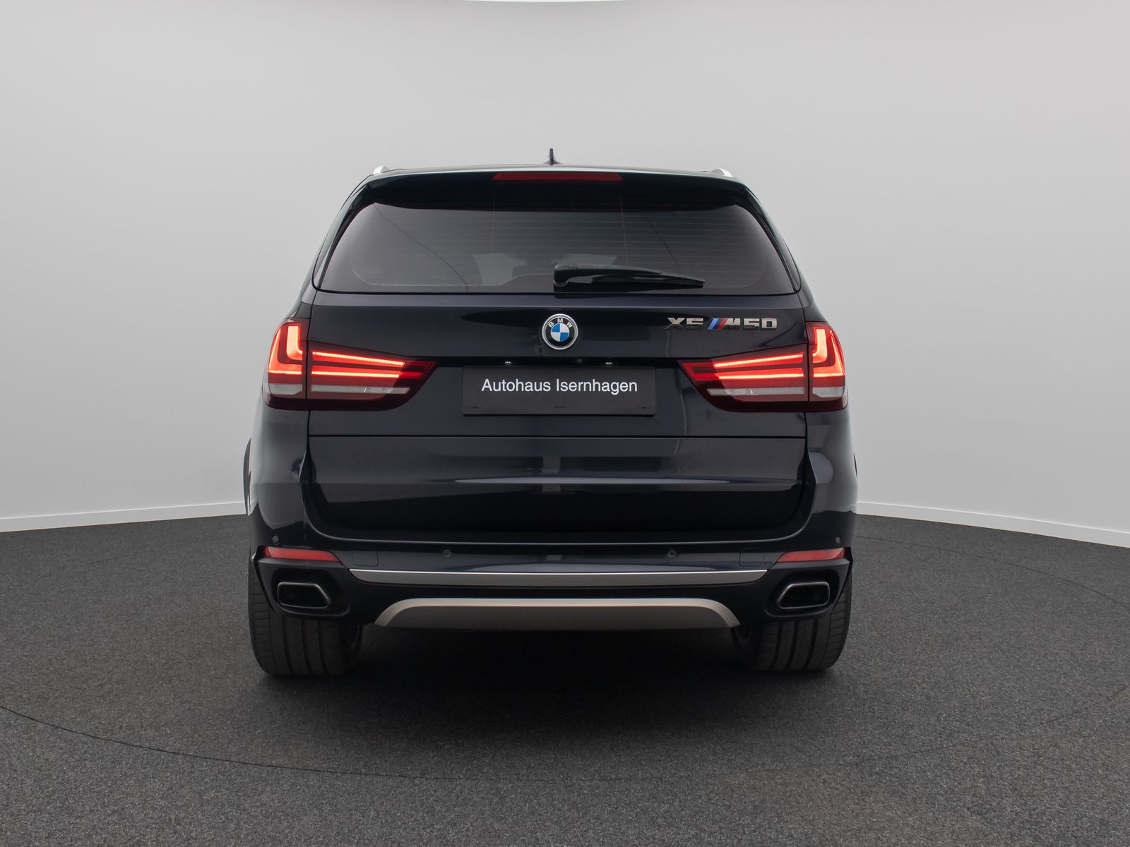 Fahrzeugabbildung BMW X5 xD50i ACC 360°Memory B&O NighVis DAB 20" Voll