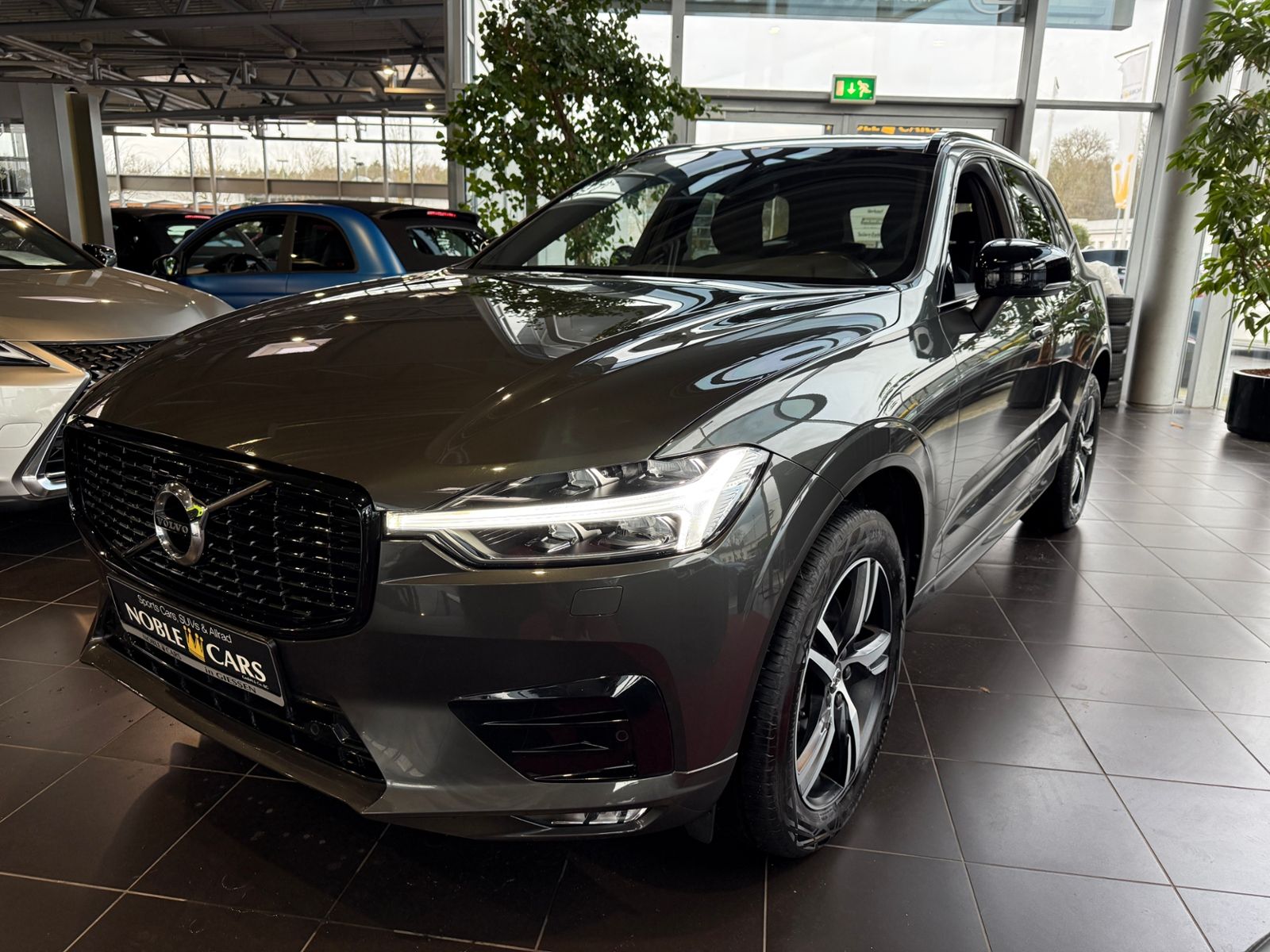 Fahrzeugabbildung Volvo XC60 R Design AWD AHK LED NAVI