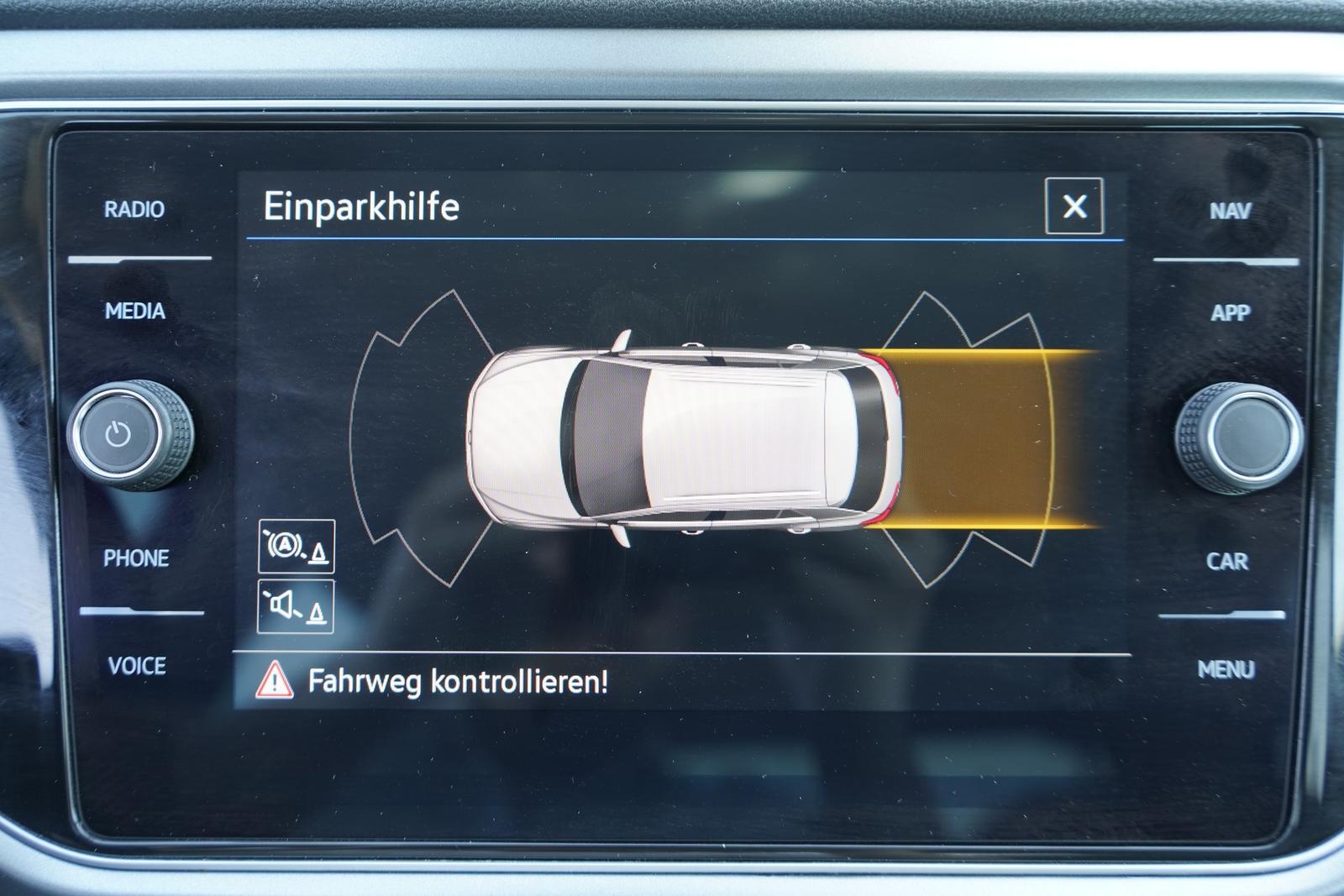 Volkswagen T-Roc 1.5 Active DSG LED Navi Klimaaut. PDC, миниатюра 13