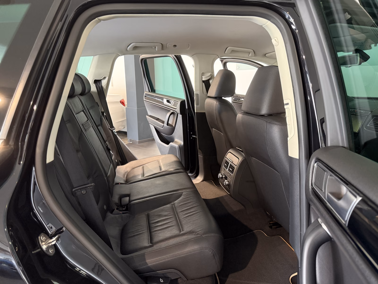 Volkswagen Touareg V6 TDI Terrain Tech 4Motion *Luft-AHK*