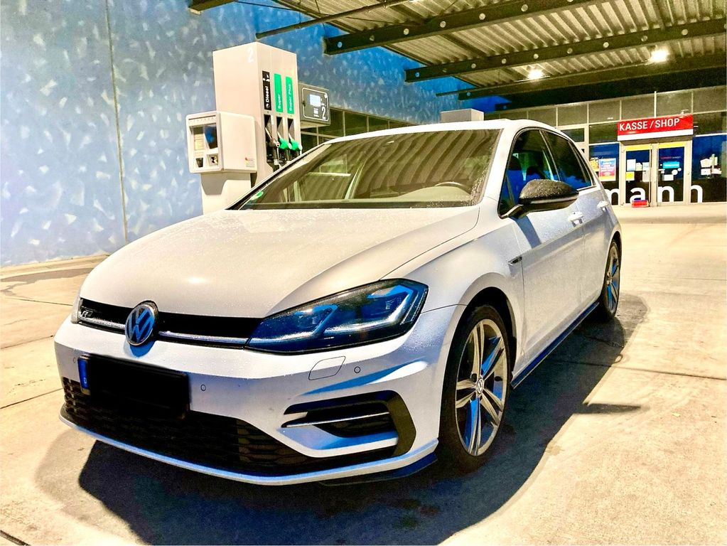 Image of Volkswagen Golf