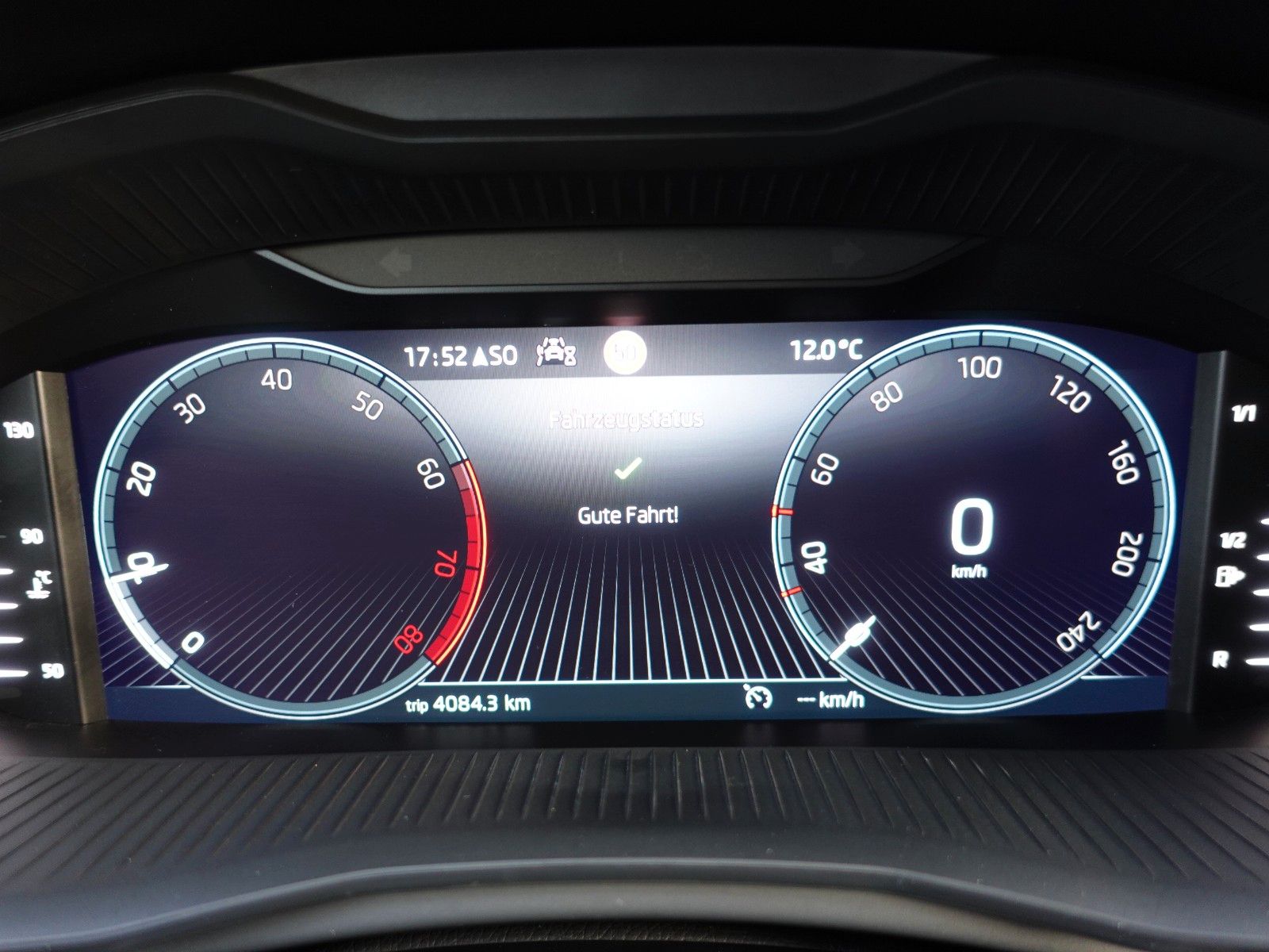 Fahrzeugabbildung SKODA Scala 1.0 TSI 81kW Ambition Business/LED/Navi/..