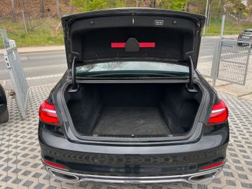 BMW 740 - 7