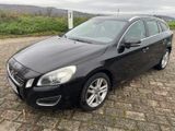 Andere Volvo V60 Summum AWD Kamera ACC GSD Vollau...