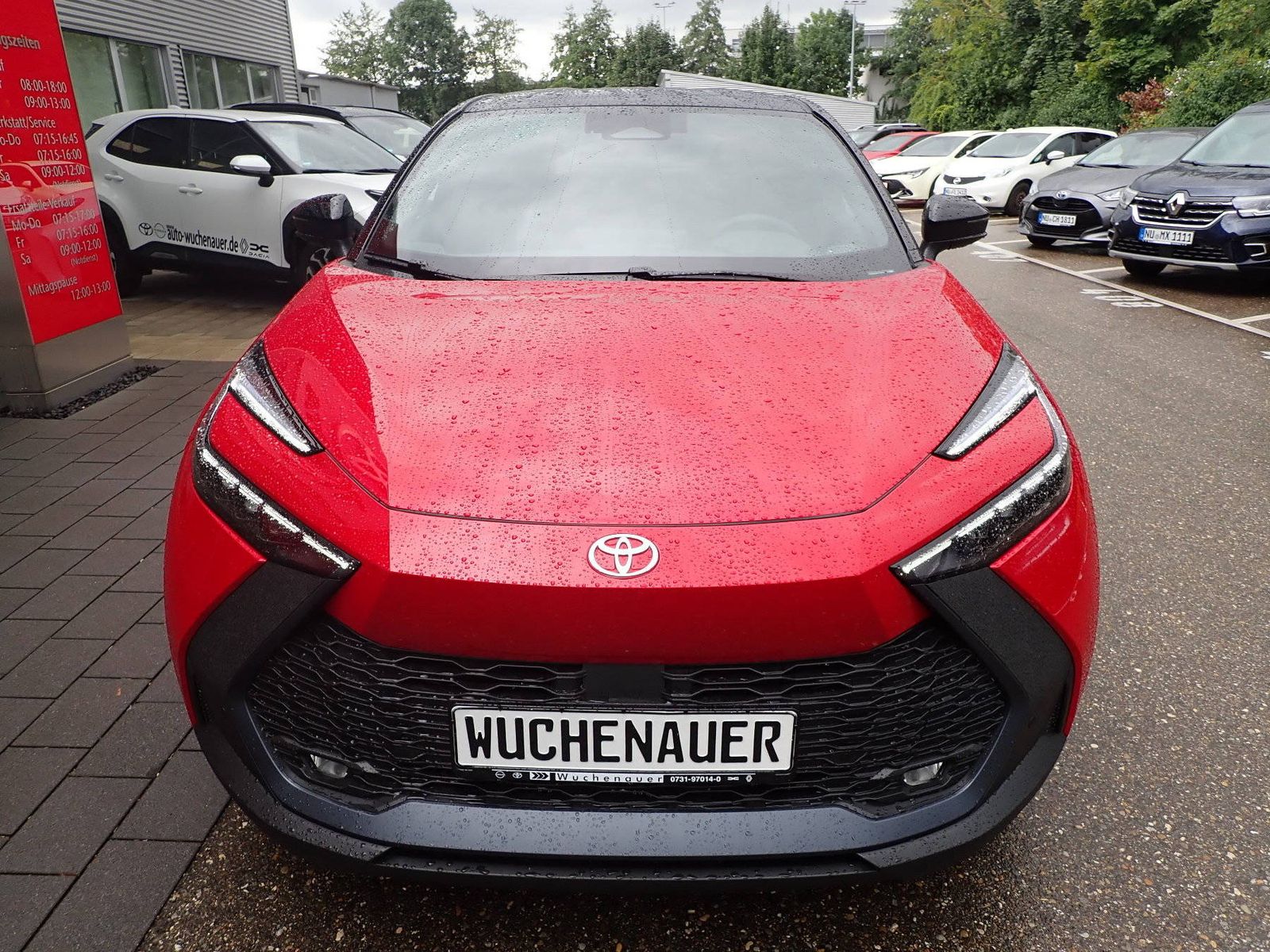 Fahrzeugabbildung Toyota C-HR 2.0 Hybrid Team Deutschland,Technikp.