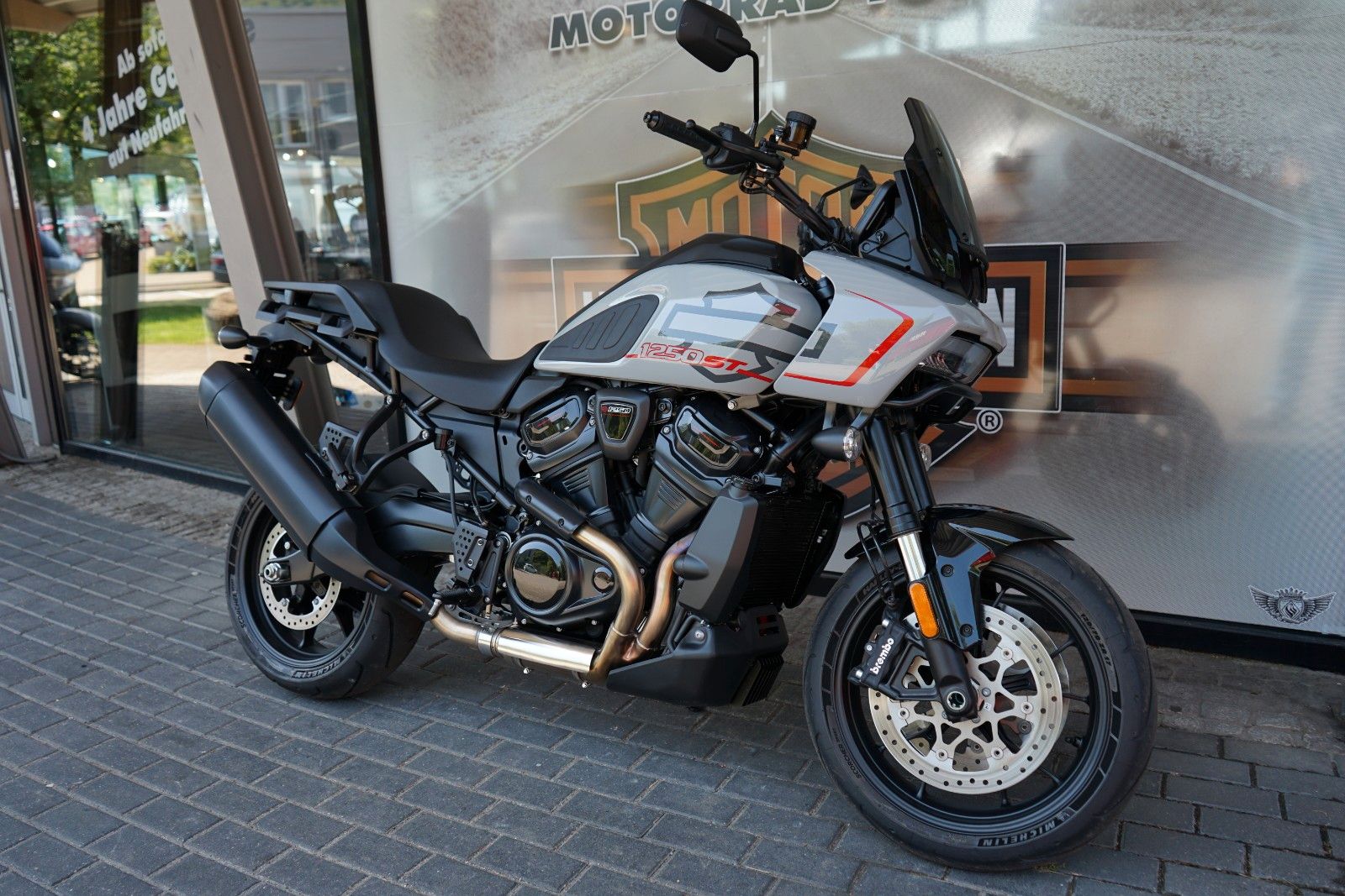Fahrzeugabbildung Harley-Davidson Pan America ST 1250