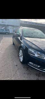 Volkswagen Passat B7 2012 - Volkswagen Passat aus 2012: Kombi