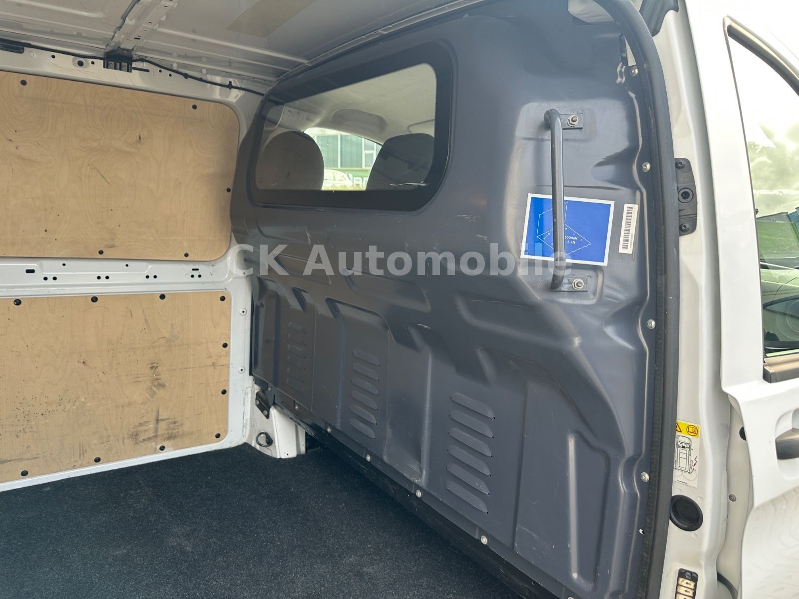 Fahrzeugabbildung Mercedes-Benz Vito Kasten 116 CDI RWD lang Autom./Klima/PDC
