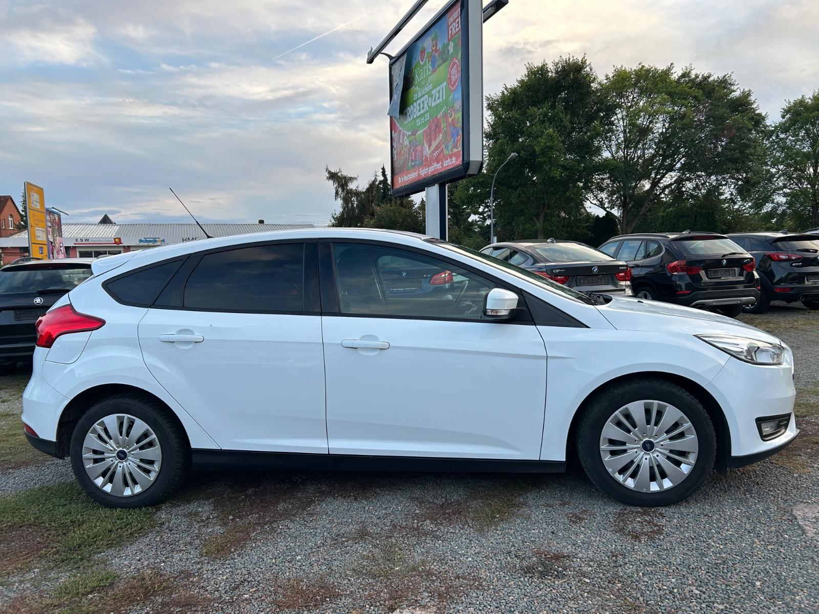 Ford Focus Lim. Trend TÜV NEU