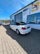 BMW 118 Baureihe 1 Cabrio 118d - BMW 118 aus 2009: 118d