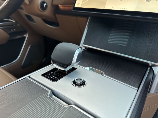 Land Rover Range Rover D350 Autobiography+ACC+AHK+St.Hzg+MY