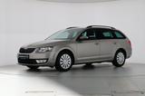 Skoda OCTAVIA AMBITION 2.0TDI 1.HAND+SCHECKHEFT SKODA - Skoda Octavia: 1.2