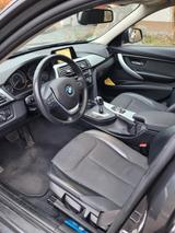 BMW 318d Touring Advantage Advantage