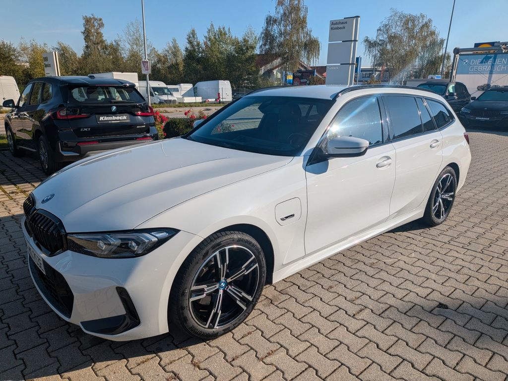 Image of BMW 320
