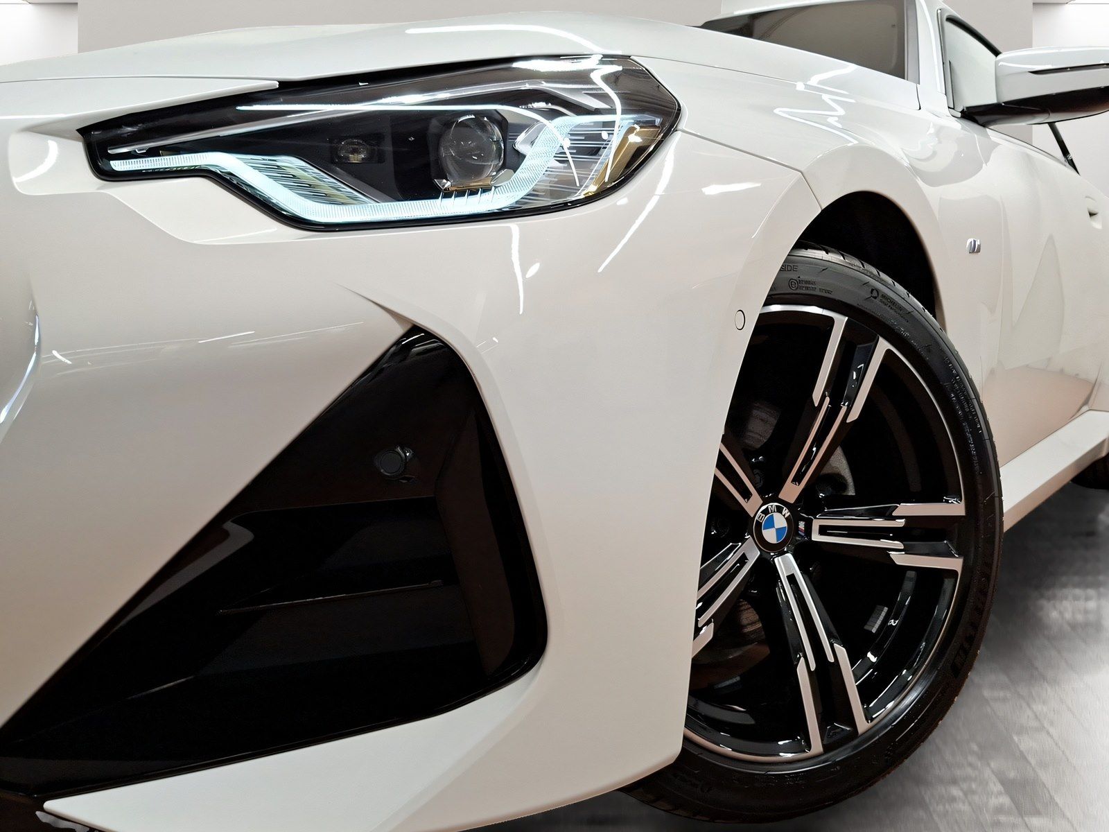 BMW 220 - Bild 8