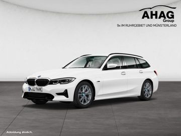 BMW Leasingangebot: BMW 330e Touring Aut.