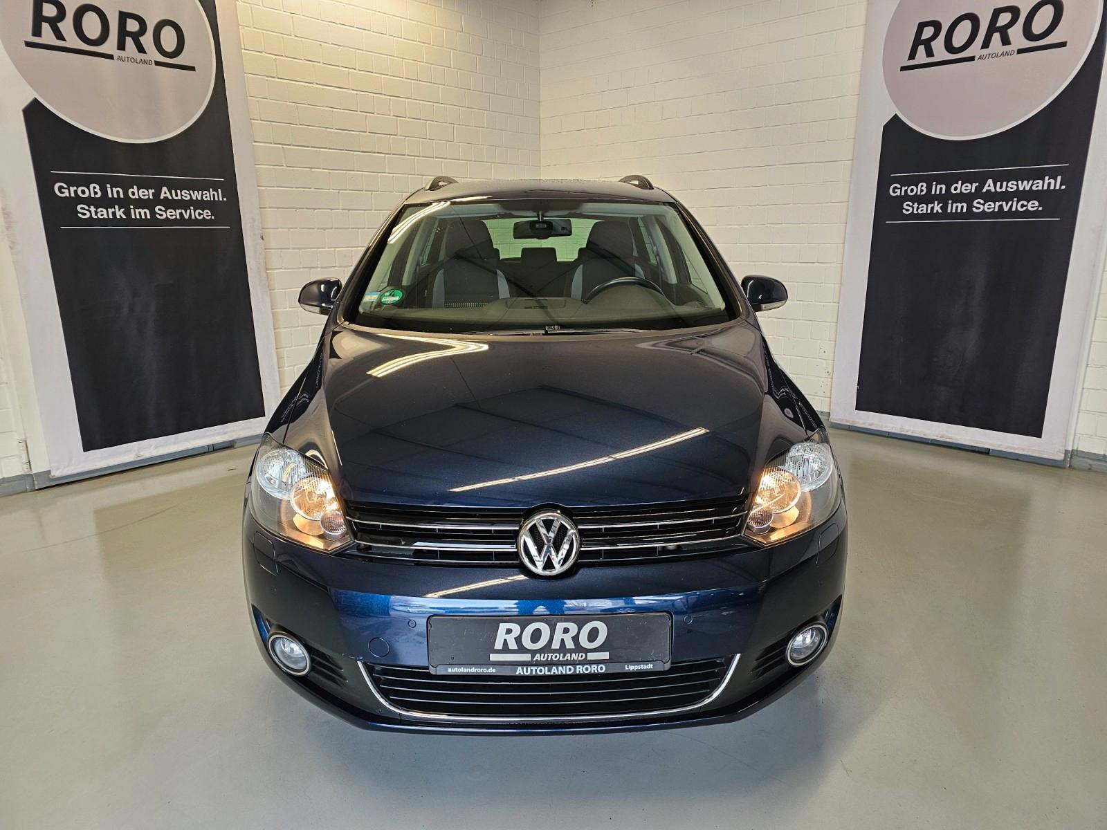 Volkswagen Golf Plus 2013 — interior