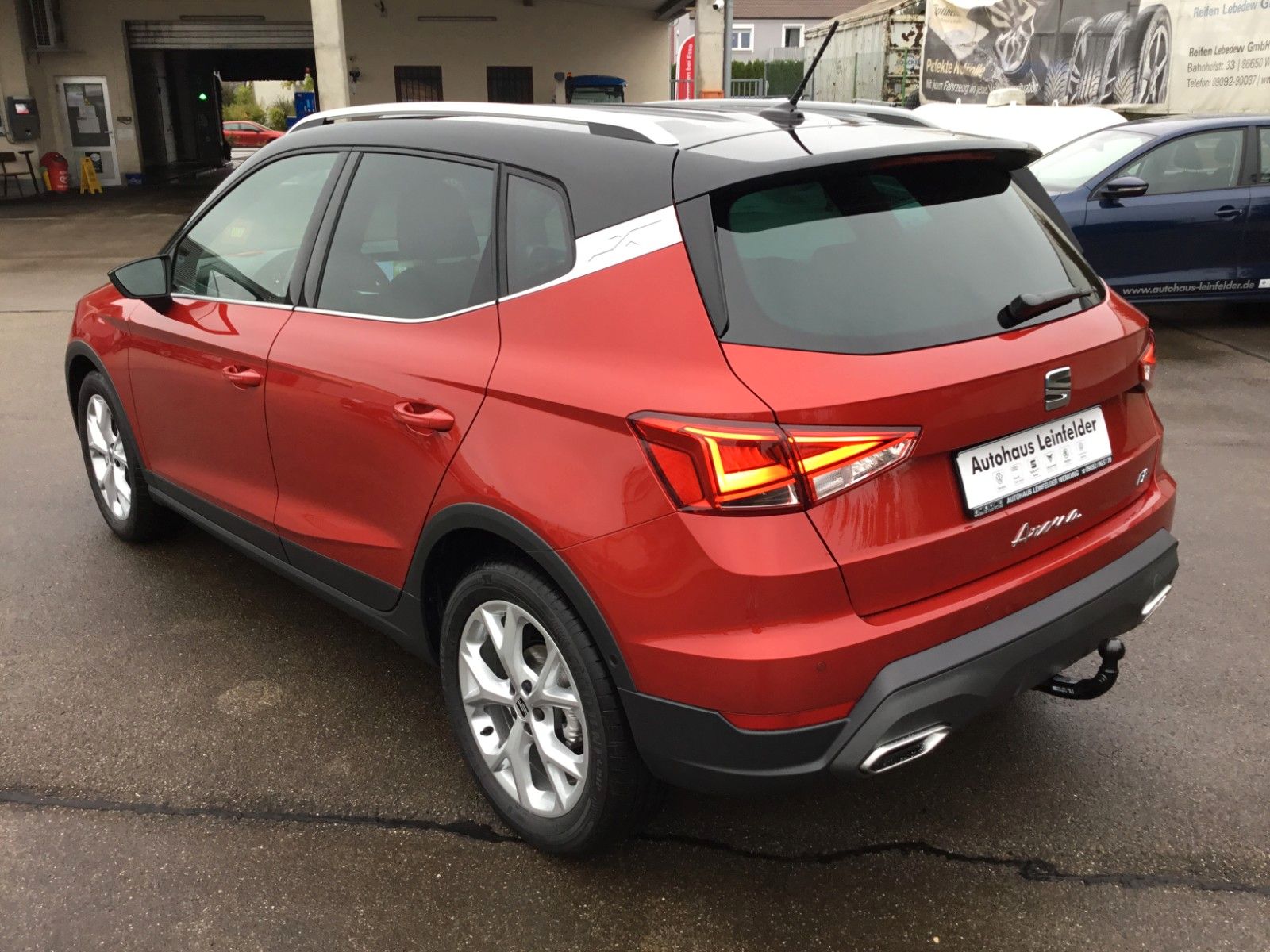 Fahrzeugabbildung SEAT Arona FR 1.5 TSI DSG+AHK+ACC+17"+Navi+Kamera