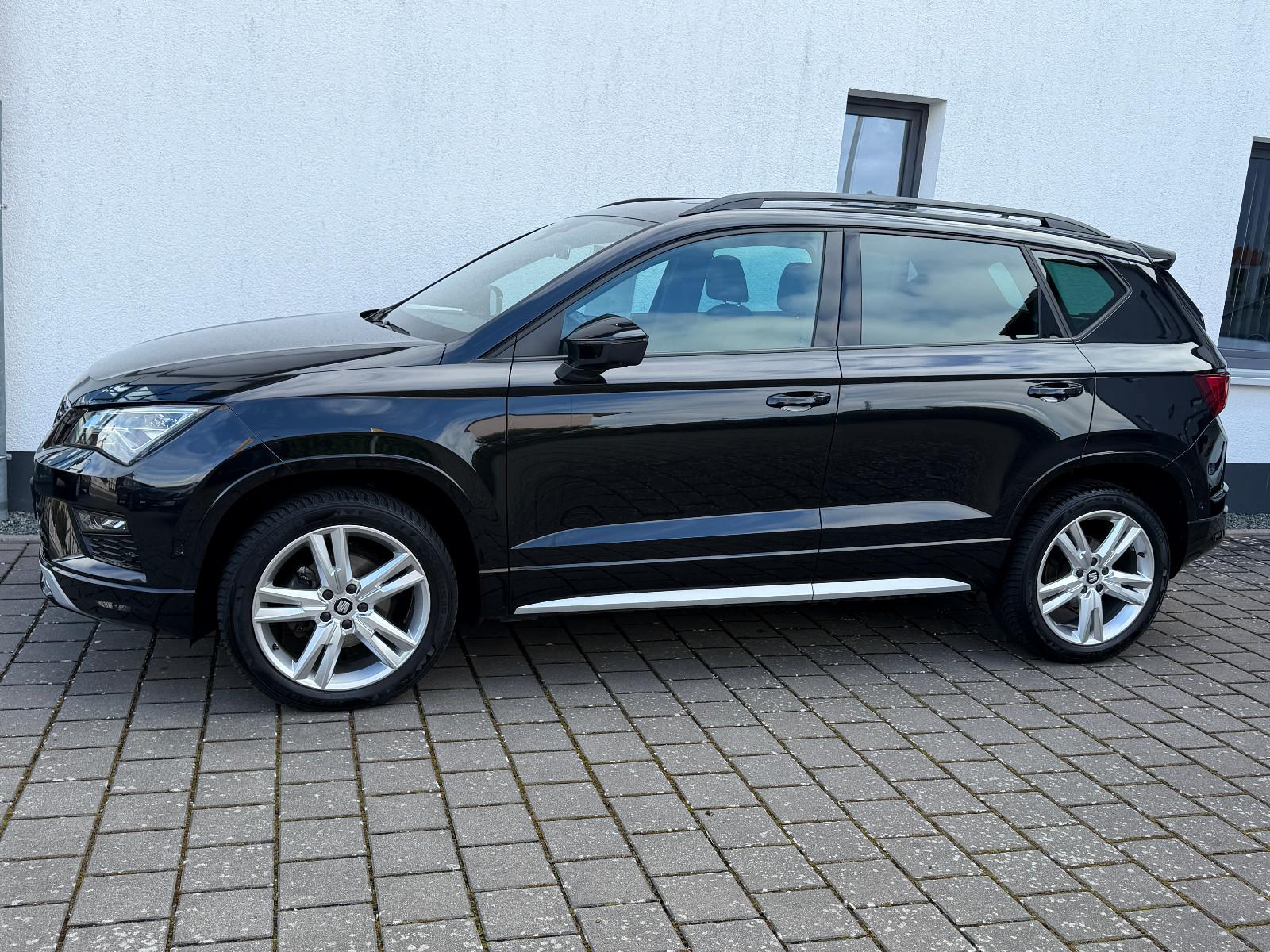 Seat Ateca 1.5 TSI DSG FR (Pano.,LED,AHK,Navi,18",SH)