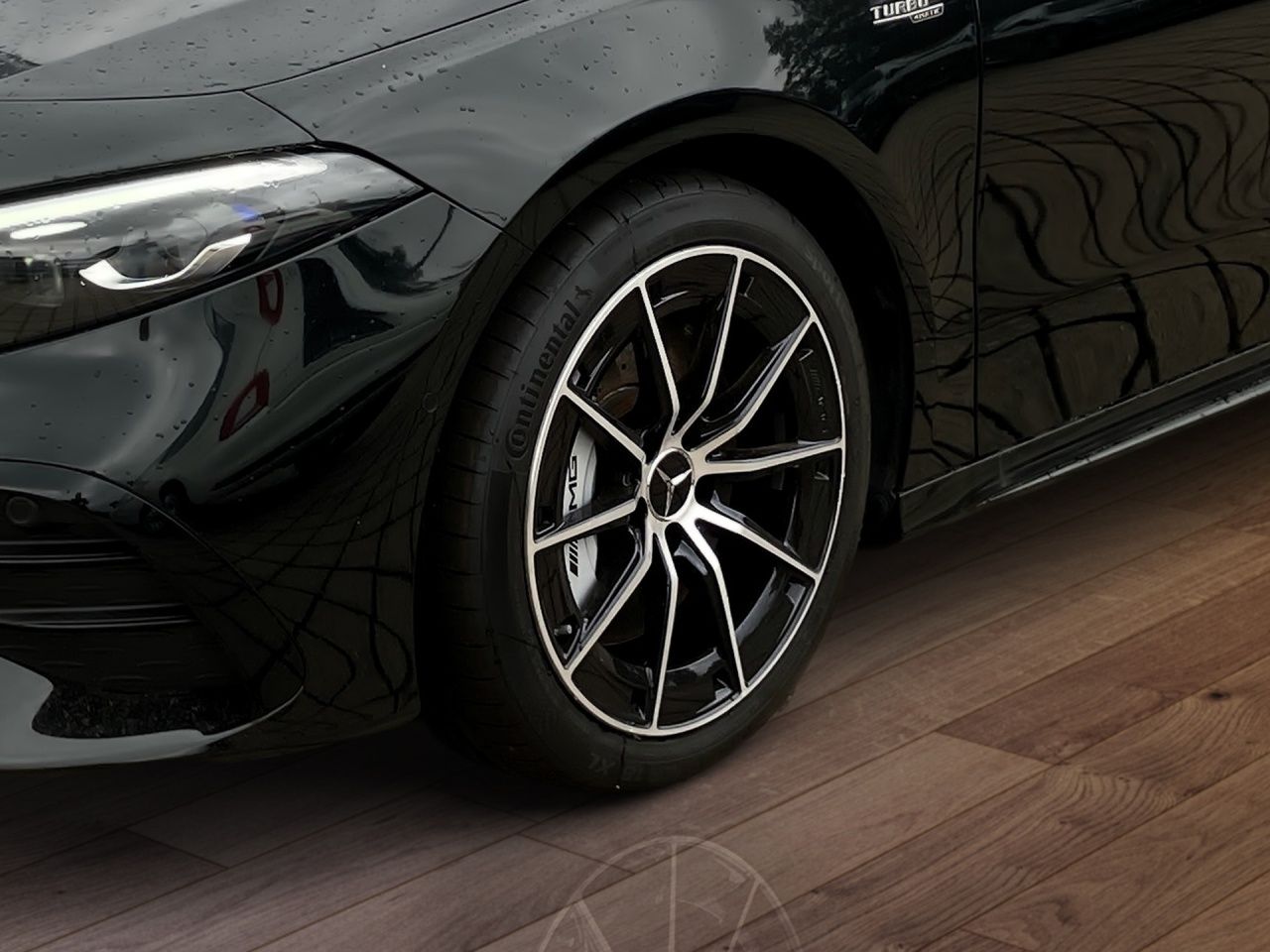 Fahrzeugabbildung Mercedes-Benz AMG A 35 4M NIGHT+MULTIBEAM+LENKRADHEIZ+KAMERA+
