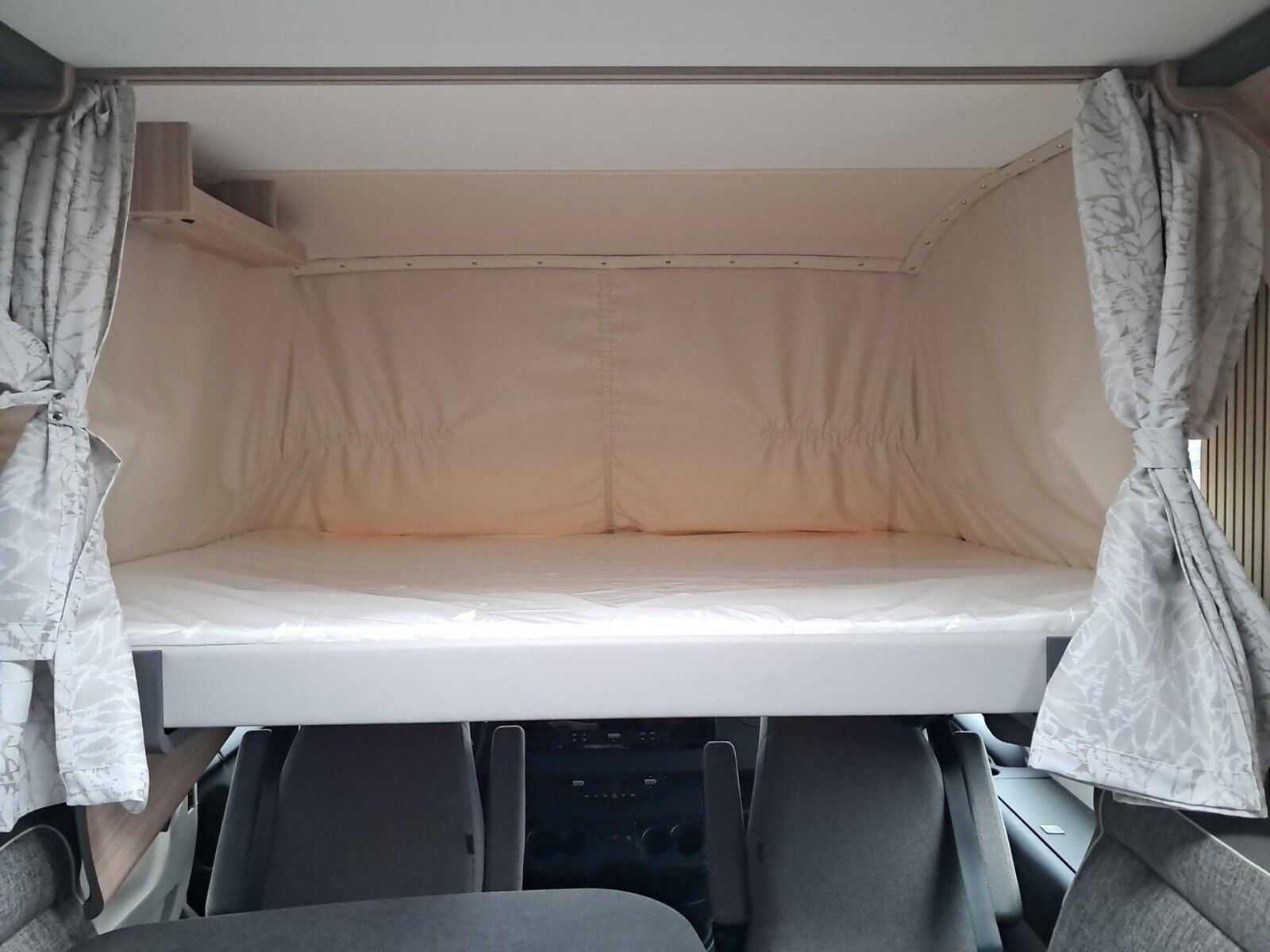 Fahrzeugabbildung Malibu I 470 RB LE K comfort Navi, Markise, RFK, TV