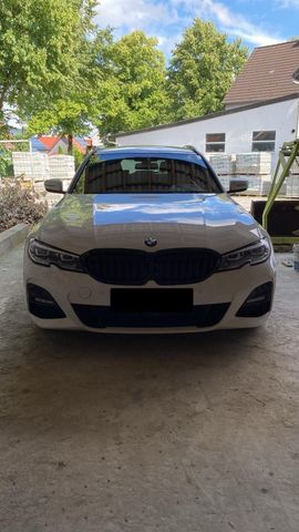 BMW 320d, M-Sport, AHK