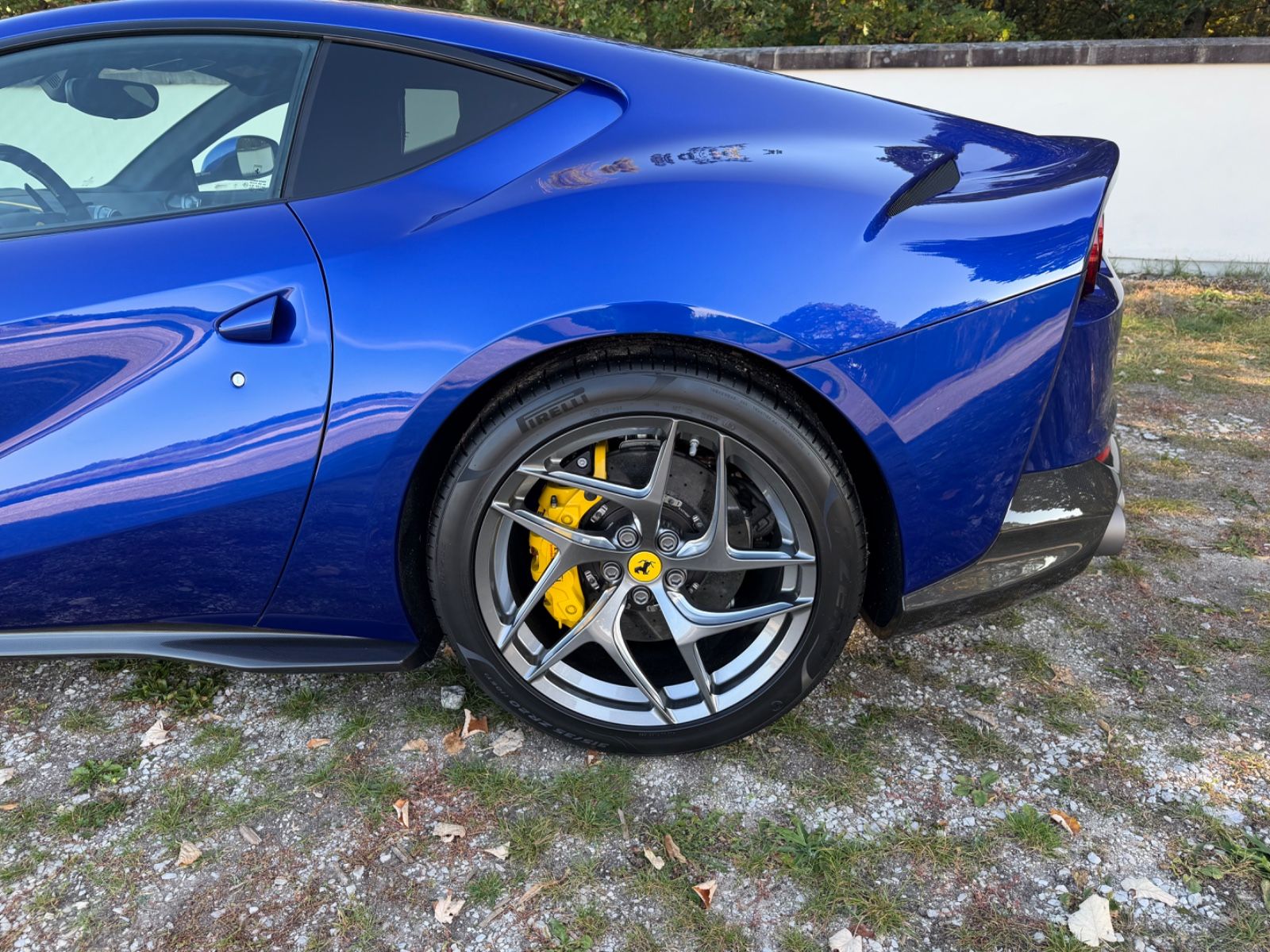 Ferrari 812 Superfast DCT F1 1. HAND CARBON 9