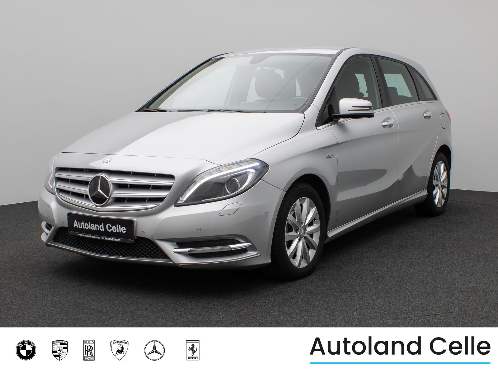 Fahrzeugabbildung Mercedes-Benz B 180 CDI Navi Sitzhzg Bi-Xenon PDC Klimaautomat