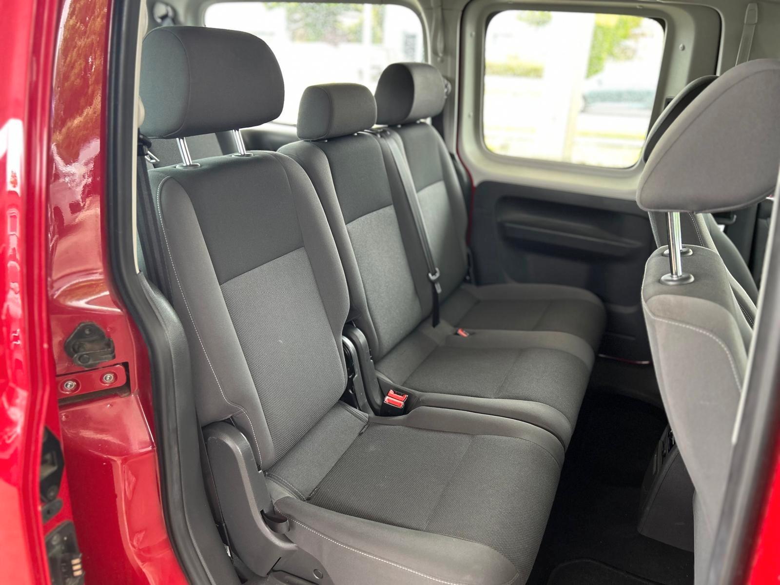 Volkswagen Caddy Kombi Maxi *1.Hand*7-Sitze*PDC*TÜV NEU*