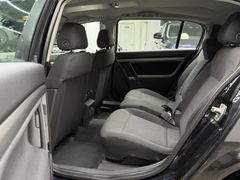 Fahrzeugabbildung Opel Signum 1.9 CDTI Edition / Automatik Xenon Tempom