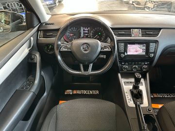 Skoda Octavia *2-ZONEN*SZHZ*NAVI*TEMPO*PDC*