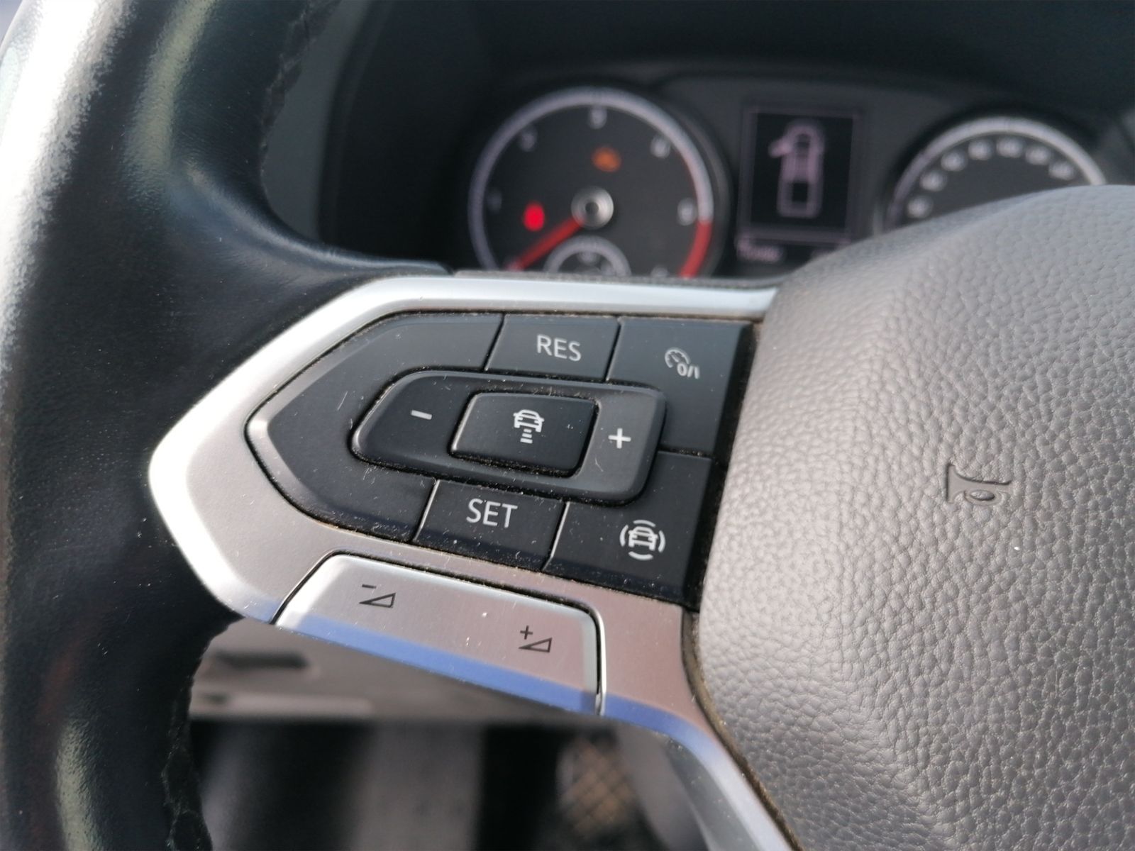 T6.1 DoKa 2.0 TDI lang LR ACC+NAVI+AHK