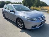 Honda Accord Tourer Elegance - Honda Accord: Tour