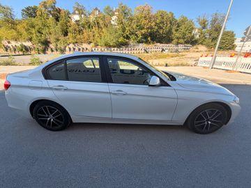 BMW 320 - 4