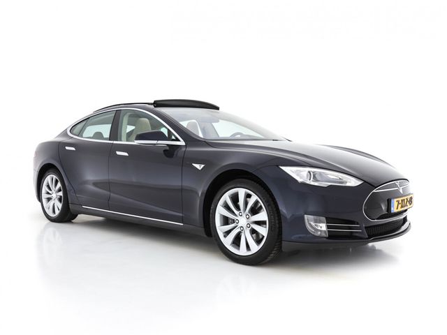 Tesla Model S 85 Base Tech-Pack Sound-Studio-Package [