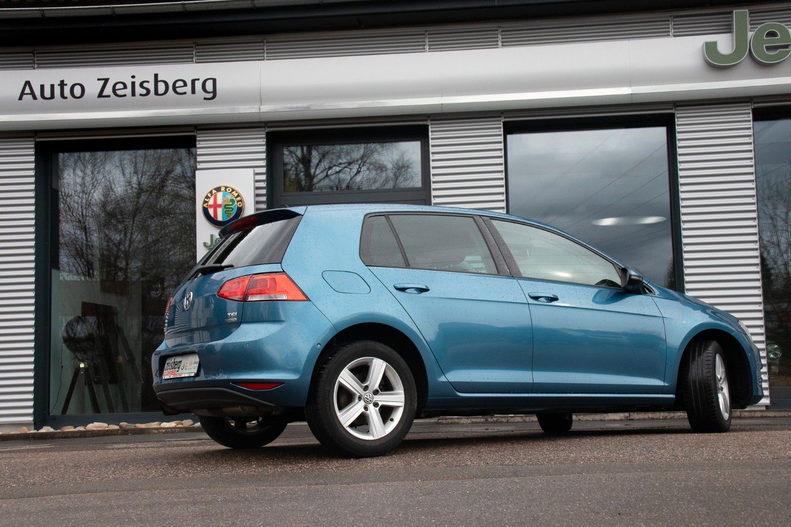 Fahrzeugabbildung Volkswagen Golf VII Lim. 1.2 TSI BMT Comfortline Navi Sitzh